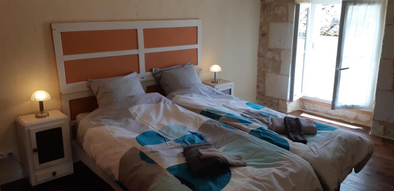 ميرامبو La Miramboise, Chambres Et Table D Hotes المظهر الخارجي الصورة
